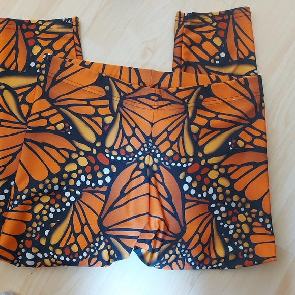 Deborah Lyall Artist Monarch Butterfly/Bee Leggings - Picture 5 of 7